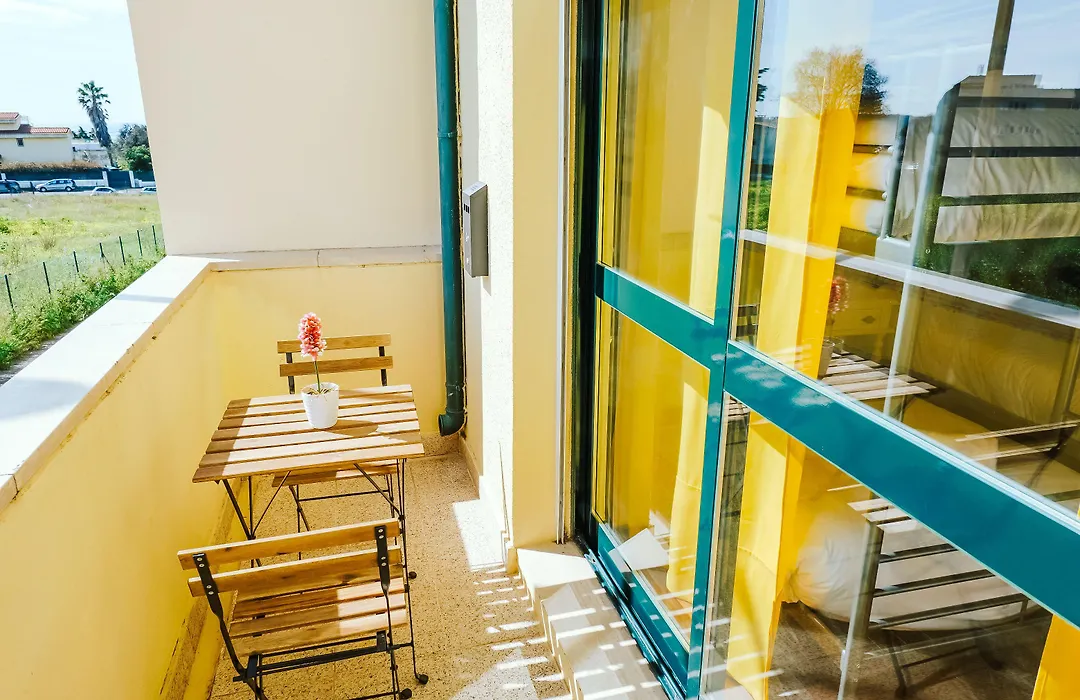 Help Yourself Hostels - Restelo-1